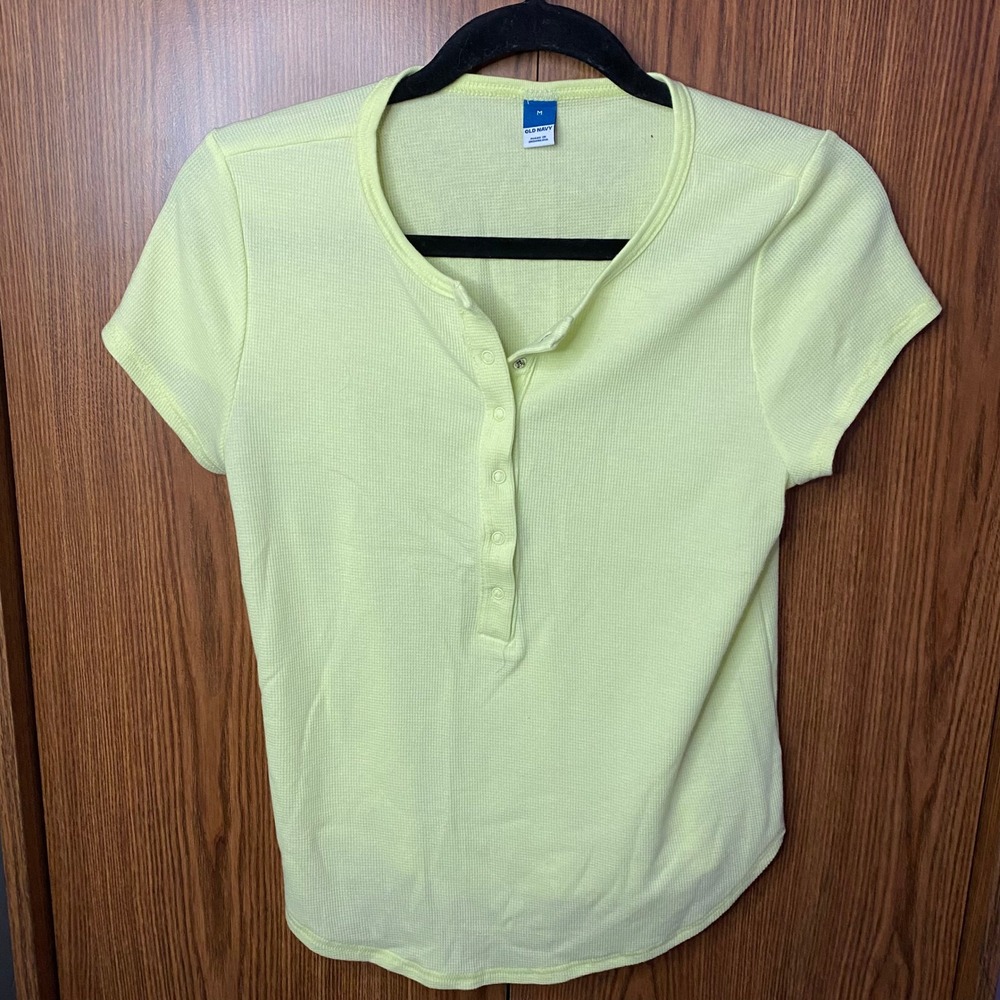 Old Navy Henley Top Women Medium Lime Green Waffle Knit Snap Short Sleeve